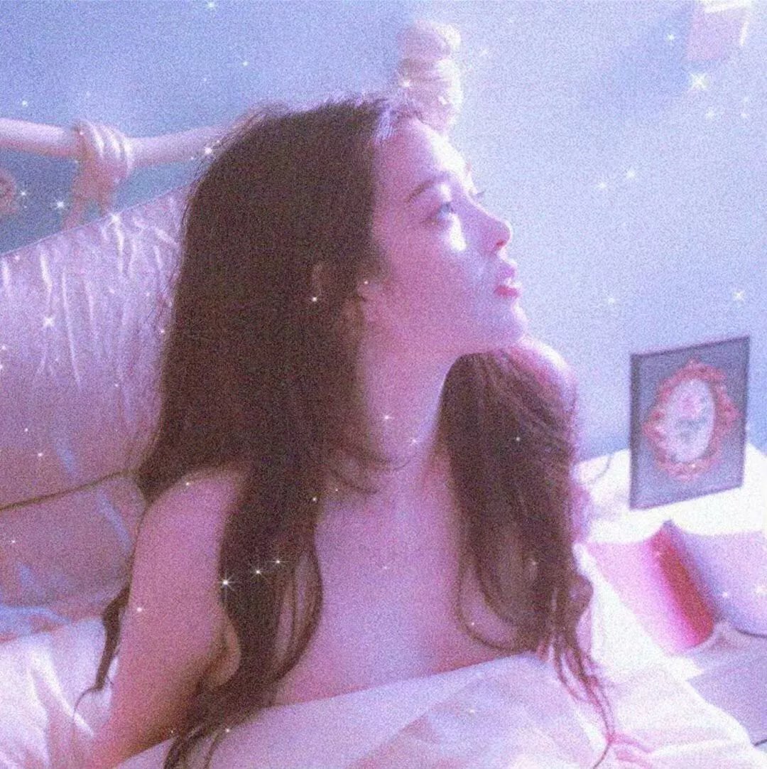 春花娇美可人儿